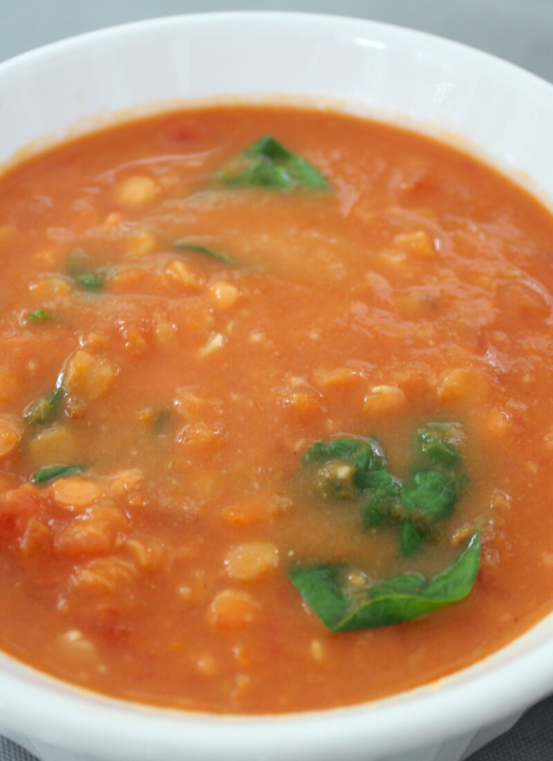 red lentil dahl (easy & vegan!)